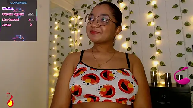 victtoria cane63 online show from 14, 5, 2026