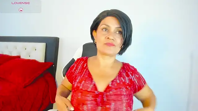 CarolinneFiotti online show from 8, 1, 2026