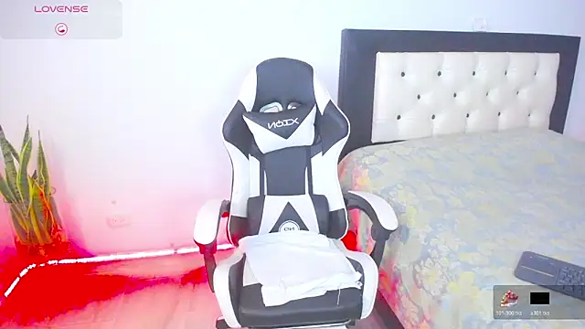 CarolinneFiotti online show from 29, 10, 2025