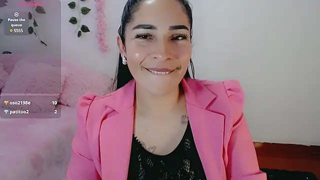 luna lgomez  online show from 12, 3, 2025