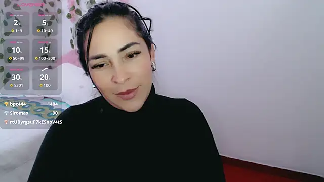 luna lgomez  online show from 20, 3, 2025