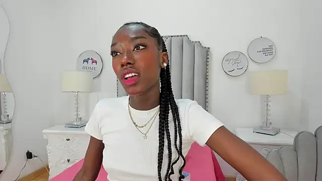 SamantaMarquez online show from 14, 10, 2025