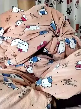 Snapshot of FresitaSquirt24 chatting on 17, 2, 2026 FresitaSquirt24 online show from 17, 2, 2026