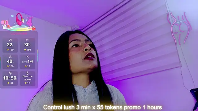 Fernanda liie  online show from 10, 9, 2025