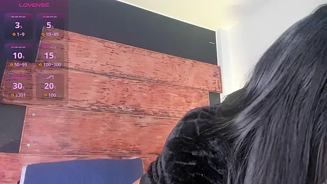 Snapshot of Fernanda_liie_ chatting on 26, 6, 2026 Fernanda liie online show from 26, 6, 2026