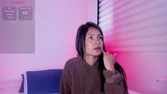 Snapshot of Fernanda_liie_ chatting on 17, 6, 2026 Fernanda liie online show from 17, 6, 2026
