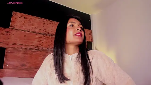 Snapshot of Fernanda_liie_ chatting on 20, 6, 2026 Fernanda liie online show from 20, 6, 2026