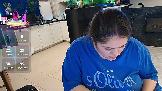 Layla- online show from 5, 3, 2026