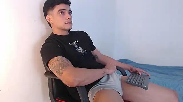 adam levis17 online show from 23, 9, 2025