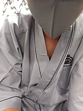 daaarin44 online show from 4, 3, 2026