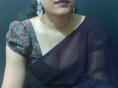 Snapshot of sugandha_bhabhi chatting on 31, 5, 2026 sugandha bhabhi online show from 31, 5, 2026