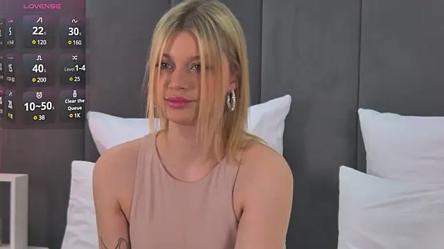 Polly Sparks online show from 1, 3, 2025