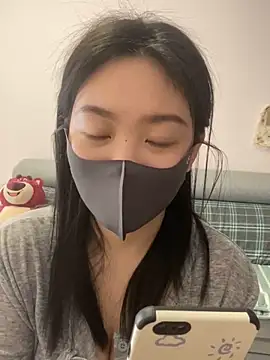 Snapshot of pangtouyubb chatting on 5, 3, 2025 pangtouyubb online show from 5, 3, 2025