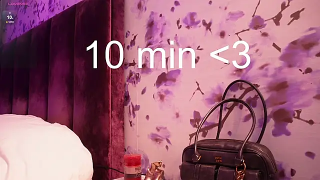 AnnettMonro online show from 7, 3, 2025