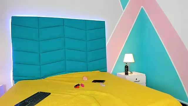 Snapshot of Emilly_wilson_ chatting on 18, 3, 2025 Emilly wilson online show from 18, 3, 2025