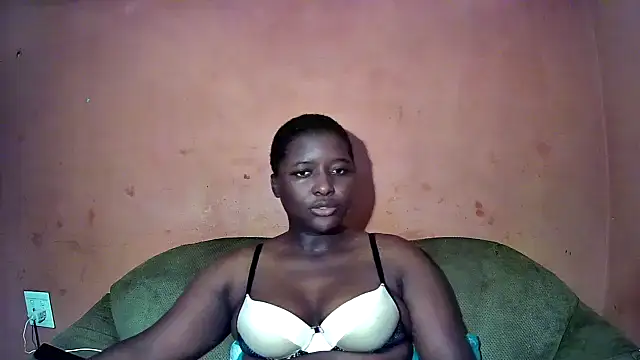 sexyhips2001 online show from 7, 3, 2025