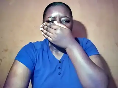 sexyhips2001 online show from 5, 10, 2025