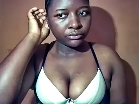 sexyhips2001 online show from 23, 9, 2025