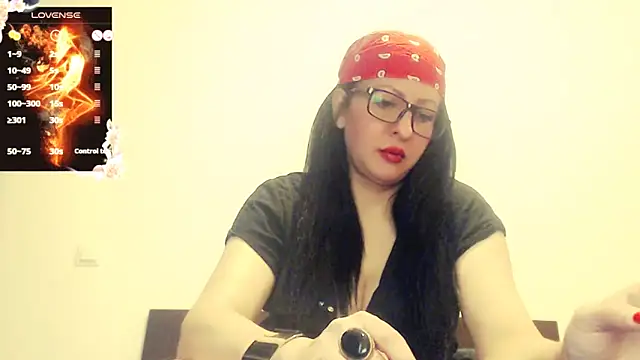 Alina eve online show from 16, 10, 2025