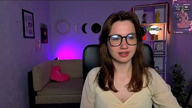 Snapshot of helli_belli chatting on 3, 6, 2026 helli belli online show from 3, 6, 2026