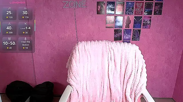 Fiona Night online show from 18, 12, 2025