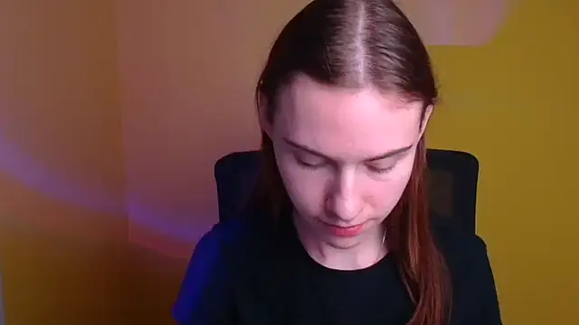 Fiona Night online show from 9, 3, 2025