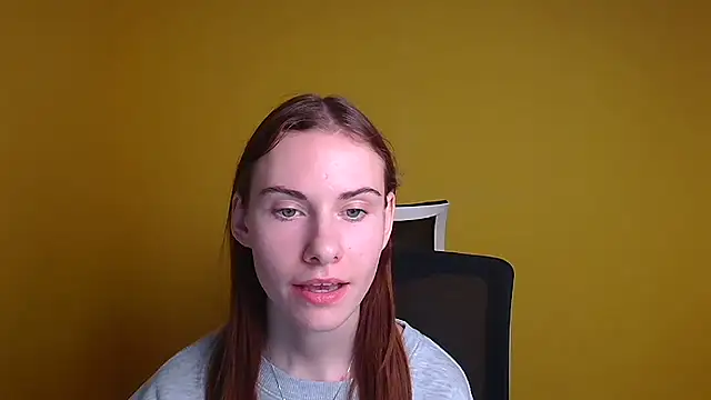 Fiona Night online show from 4, 3, 2025