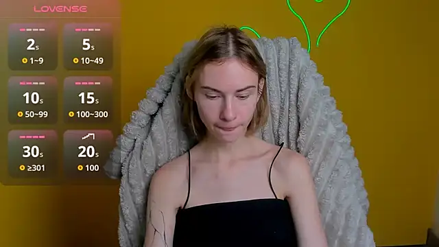 Fiona Night online show from 16, 12, 2025