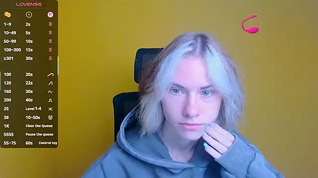 Fiona Night online show from 12, 9, 2025