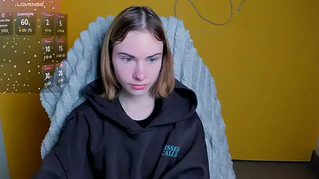 Snapshot of Fiona_Night chatting on 4, 2, 2026 Fiona Night online show from 4, 2, 2026