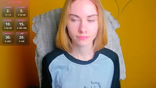 Fiona Night online show from 4, 3, 2026