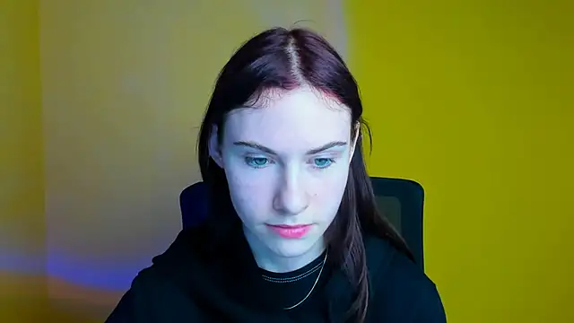 Fiona Night online show from 13, 3, 2025