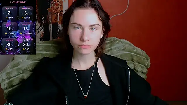 Fiona Night online show from 17, 5, 2026