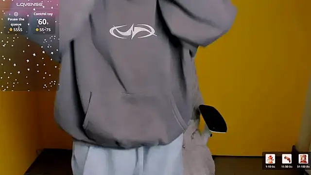 Snapshot of Fiona_Night chatting on 1, 2, 2026 Fiona Night online show from 1, 2, 2026