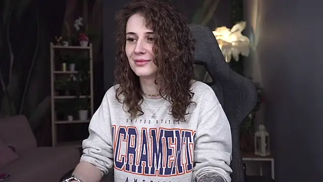 OliviaMcClean online show from 30, 4, 2026