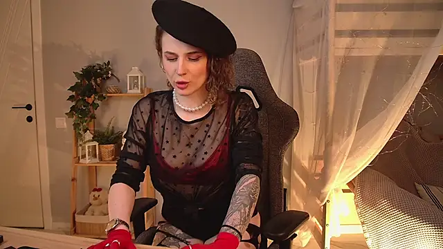 OliviaMcClean online show from 19, 2, 2026