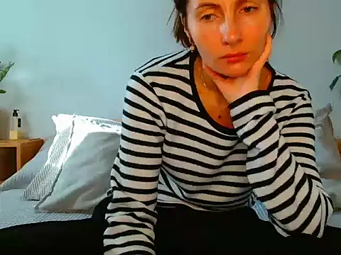 Irina9793 online show from 13, 11, 2025