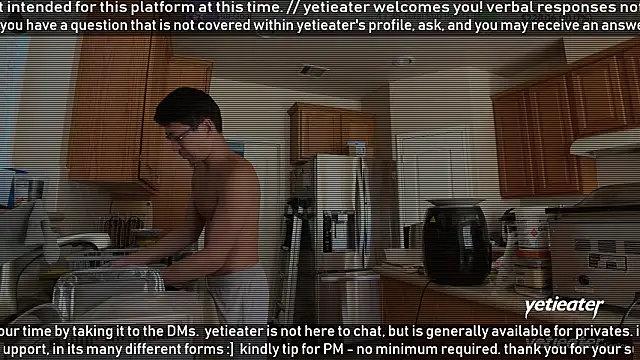 Snapshot of yetieater chatting on 28, 2, 2026 yetieater online show from 28, 2, 2026