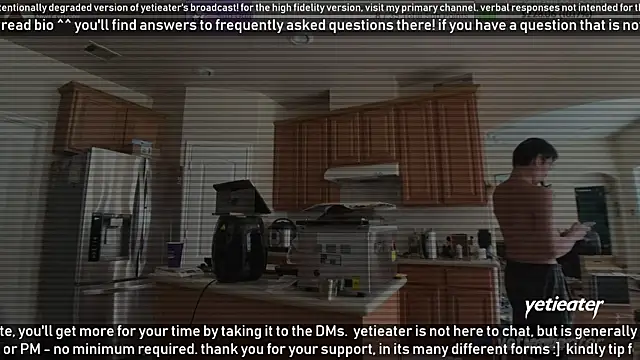 Snapshot of yetieater chatting on 15, 2, 2025 yetieater online show from 15, 2, 2025