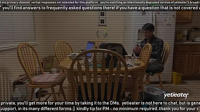 Snapshot of yetieater chatting on 26, 1, 2025 yetieater online show from 26, 1, 2025