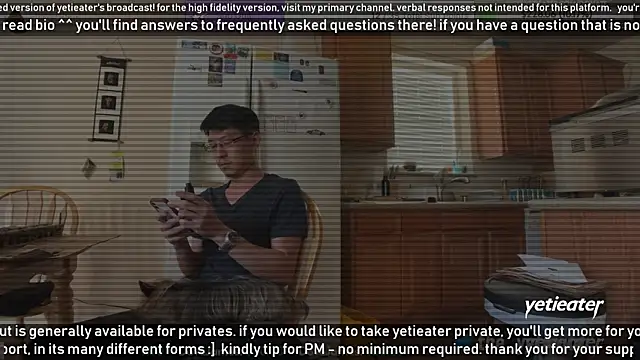 Snapshot of yetieater chatting on 13, 1, 2025 yetieater online show from 13, 1, 2025