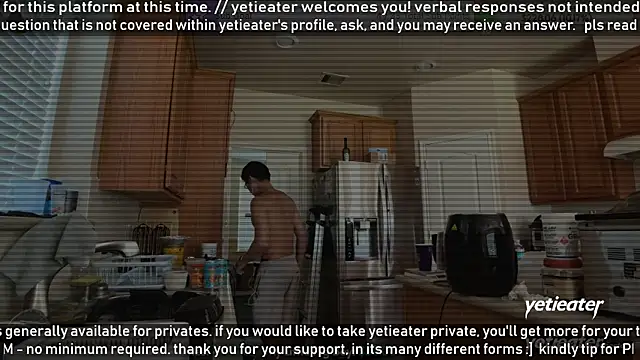 Snapshot of yetieater chatting on 1, 7, 2026 yetieater online show from 1, 7, 2026
