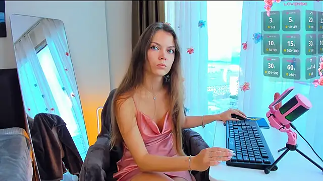 Alice neon online show from 13, 9, 2025