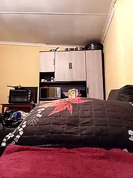 JuicyMilkyTizzy online show from 21, 11, 2025