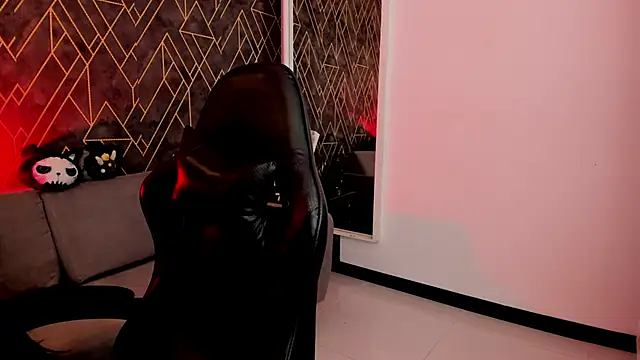 Snapshot of Tahara_Romanov chatting on 25, 2, 2026 Tahara Romanov online show from 25, 2, 2026