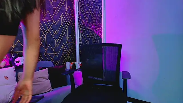 Tahara Romanov online show from 26, 9, 2025