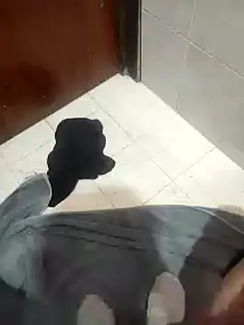 Snapshot of enoc369 chatting on 10, 11, 2025 enoc369 online show from 10, 11, 2025