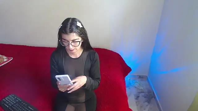 Saray honey04 online show from 22, 3, 2025