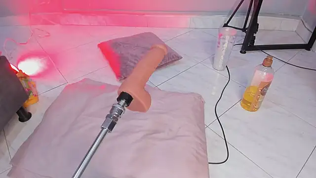 Melissa 23  online show from 5, 1, 2026