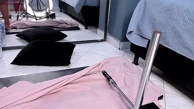 Snapshot of Melissa_23_ chatting on 14, 2, 2026 Melissa 23 online show from 14, 2, 2026